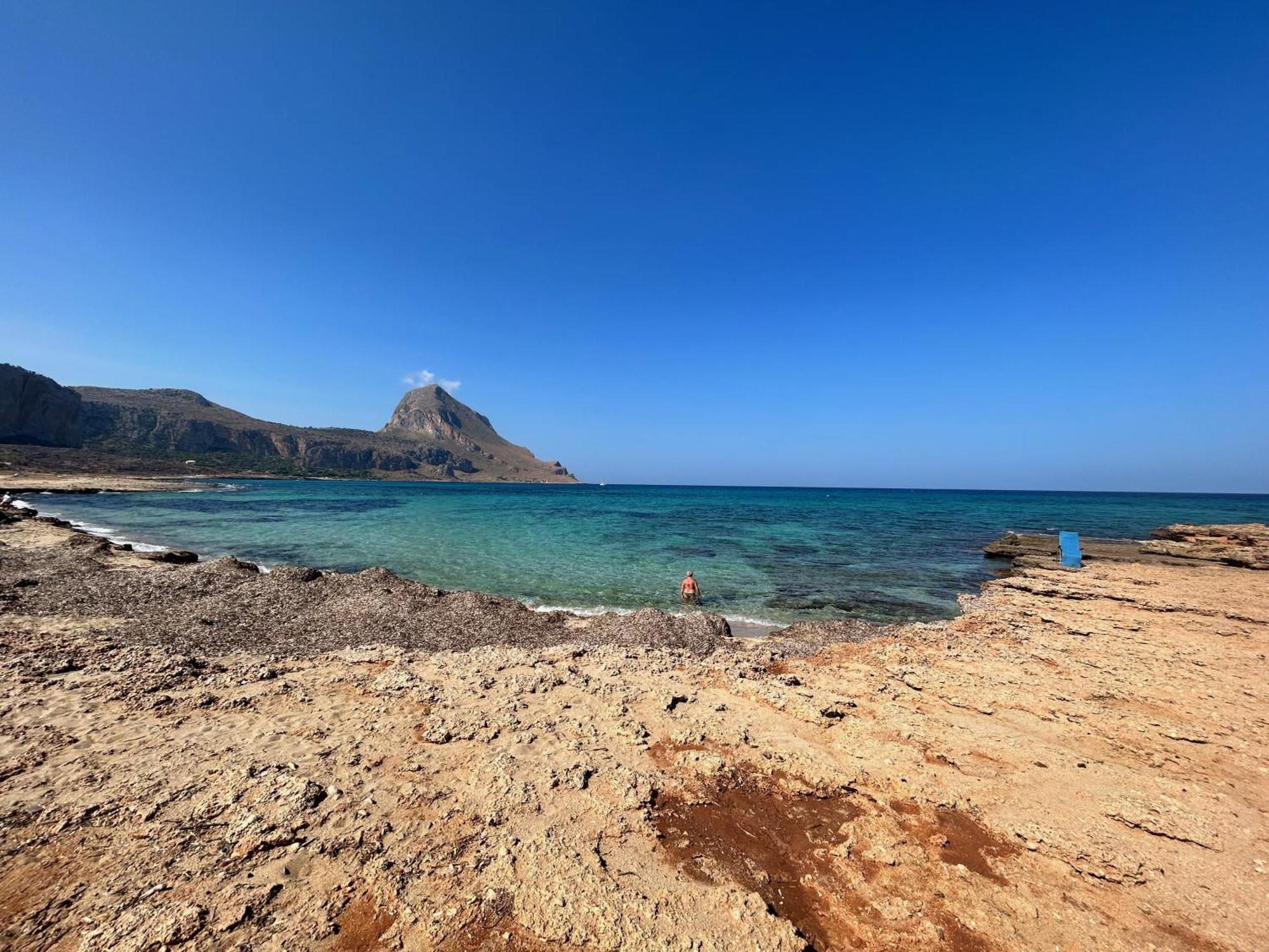 קוסטונאצ'י L'Oasi Una Pineta Sul Mare מראה חיצוני תמונה
