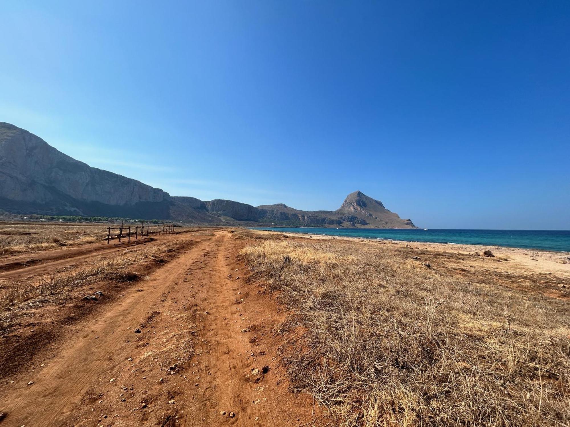 קוסטונאצ'י L'Oasi Una Pineta Sul Mare מראה חיצוני תמונה