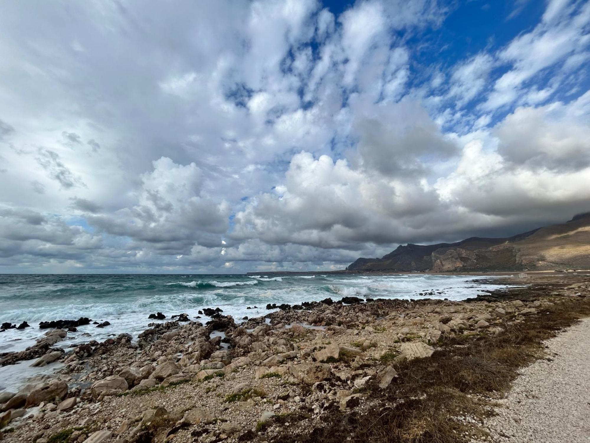 קוסטונאצ'י L'Oasi Una Pineta Sul Mare מראה חיצוני תמונה