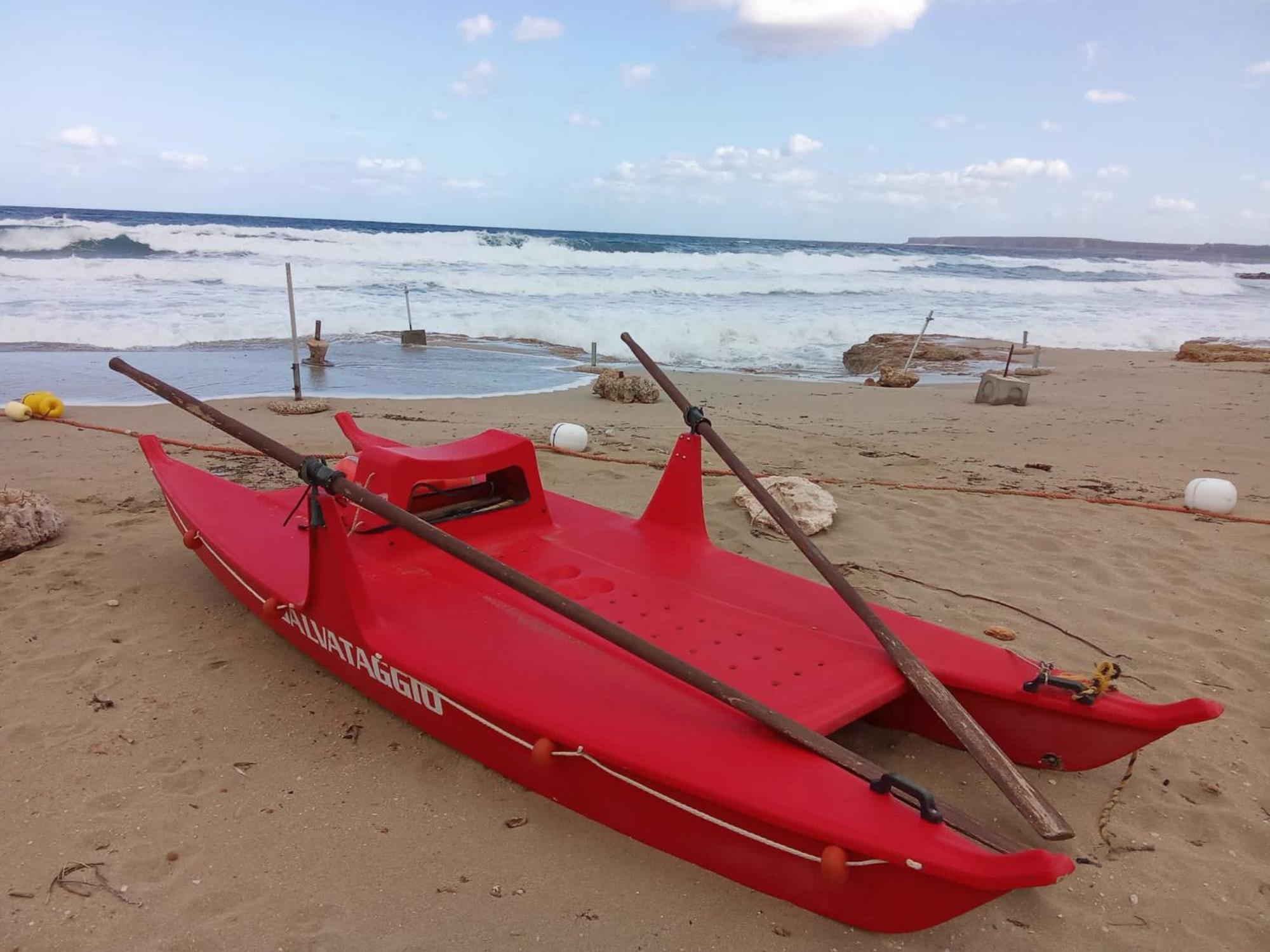 קוסטונאצ'י L'Oasi Una Pineta Sul Mare מראה חיצוני תמונה