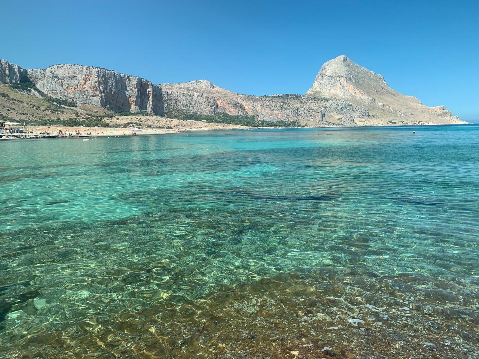 קוסטונאצ'י L'Oasi Una Pineta Sul Mare מראה חיצוני תמונה